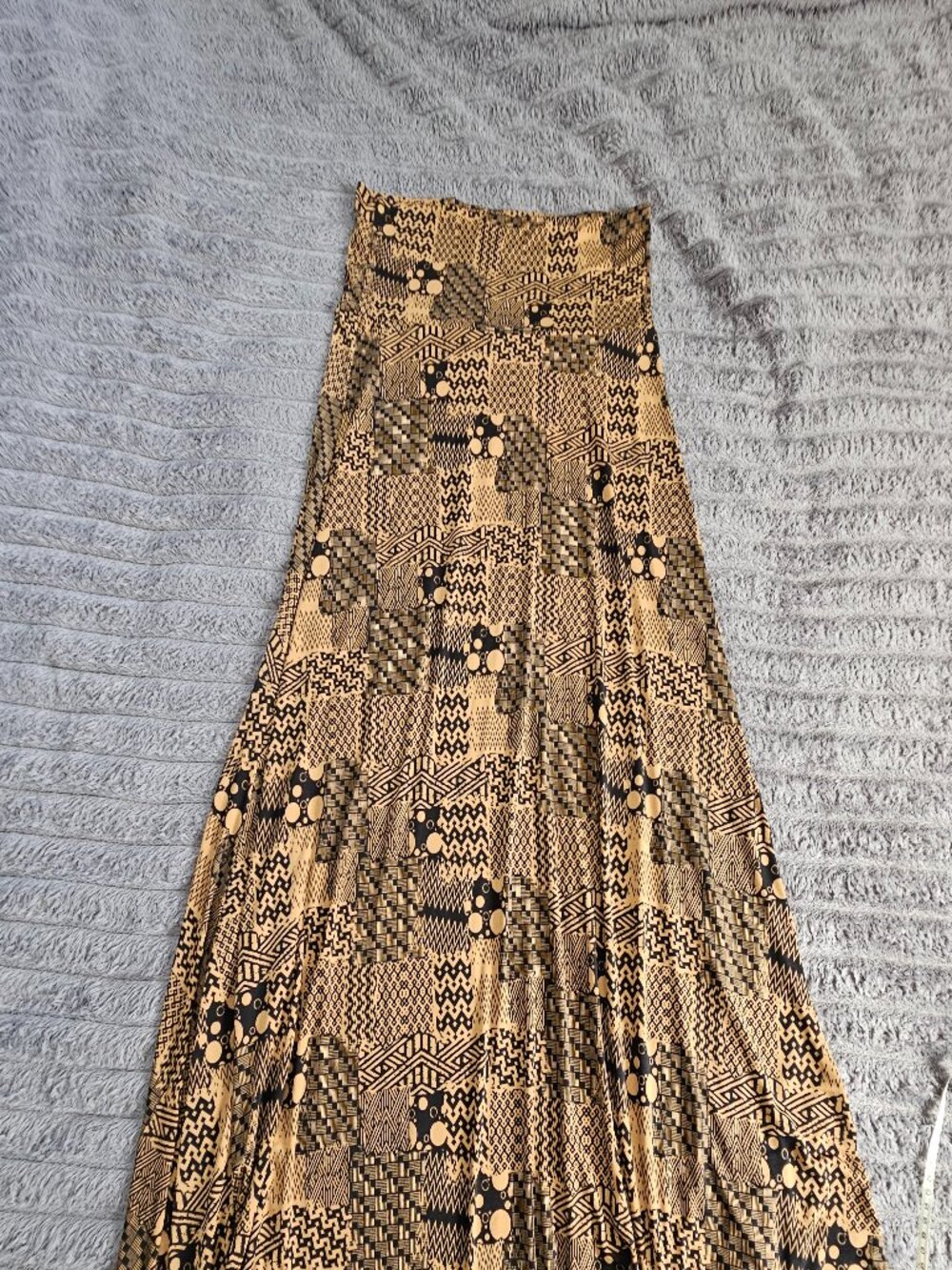 LuLaRoe Maxi Skirt Size M Gold Black Geometric Patchwork Print